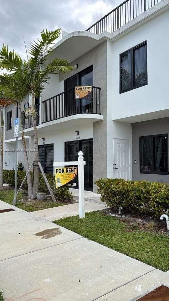 26124 Sw 145th Ct - Photo 2 of 21