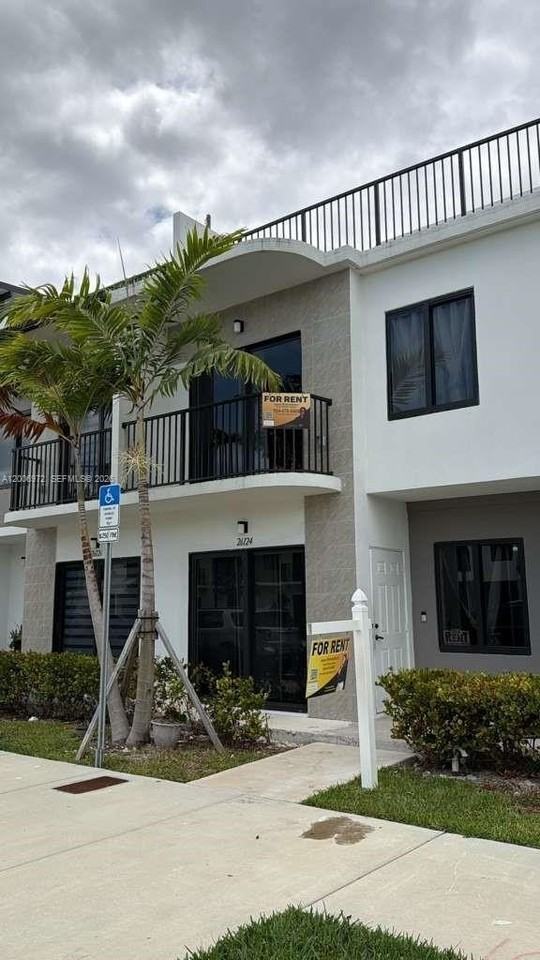 26124 Sw 145th Ct - Photo 3 of 21