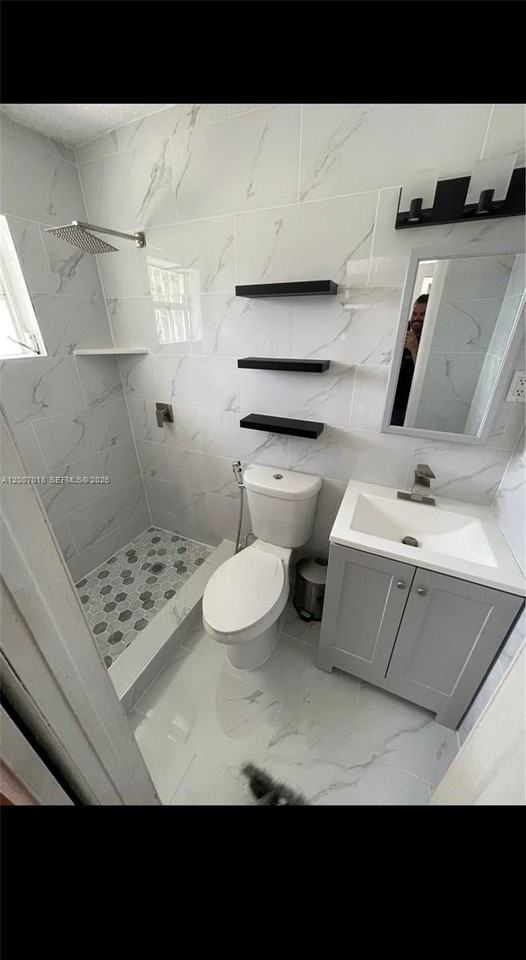 4765 Nw 184th Ter #1 - Photo 7 of 11