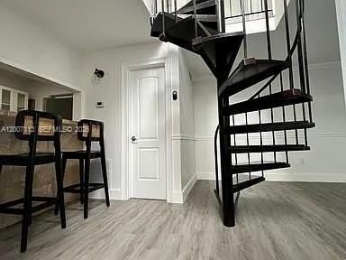 3209 Bird Ave - Photo 4 of 9