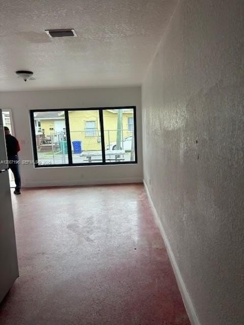 4009 Nw 16th Ave #NA - Photo 3 of 7