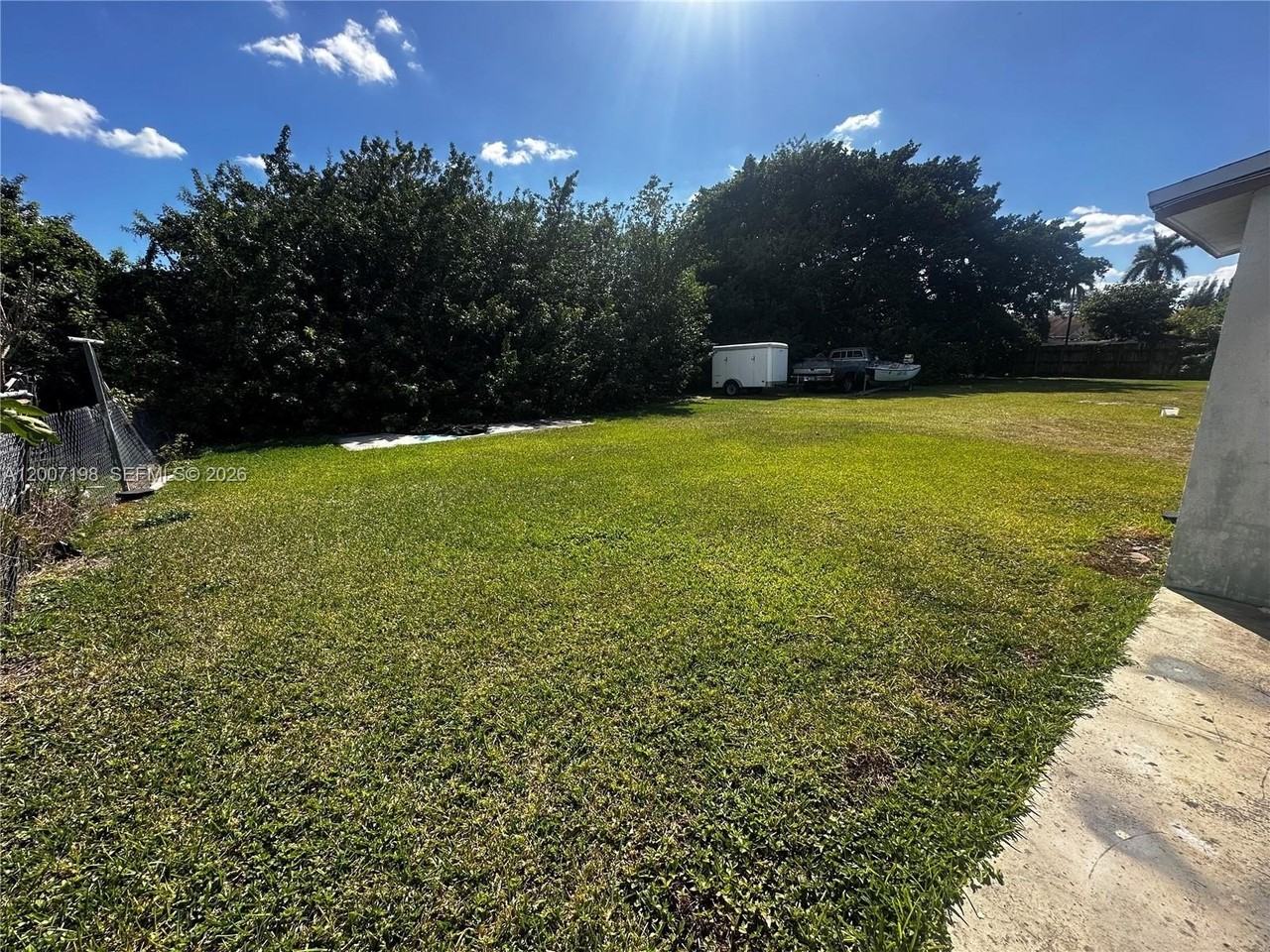 10452 Sw 177th St #10452 - Photo 6 of 23