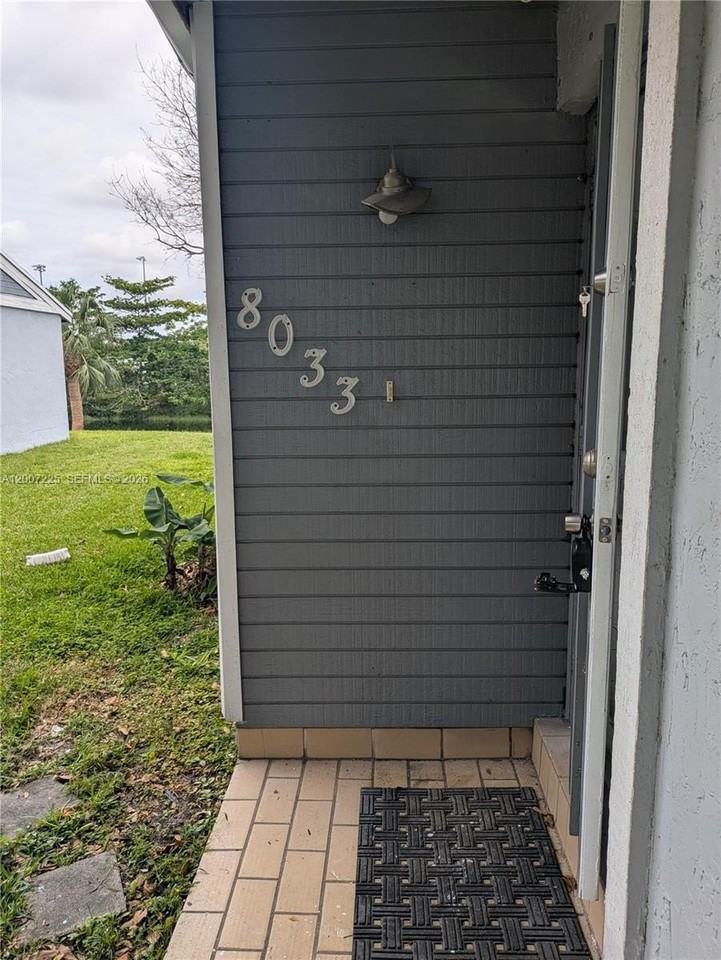 8033 Nw 41st Ct #0 - Photo 3 of 15