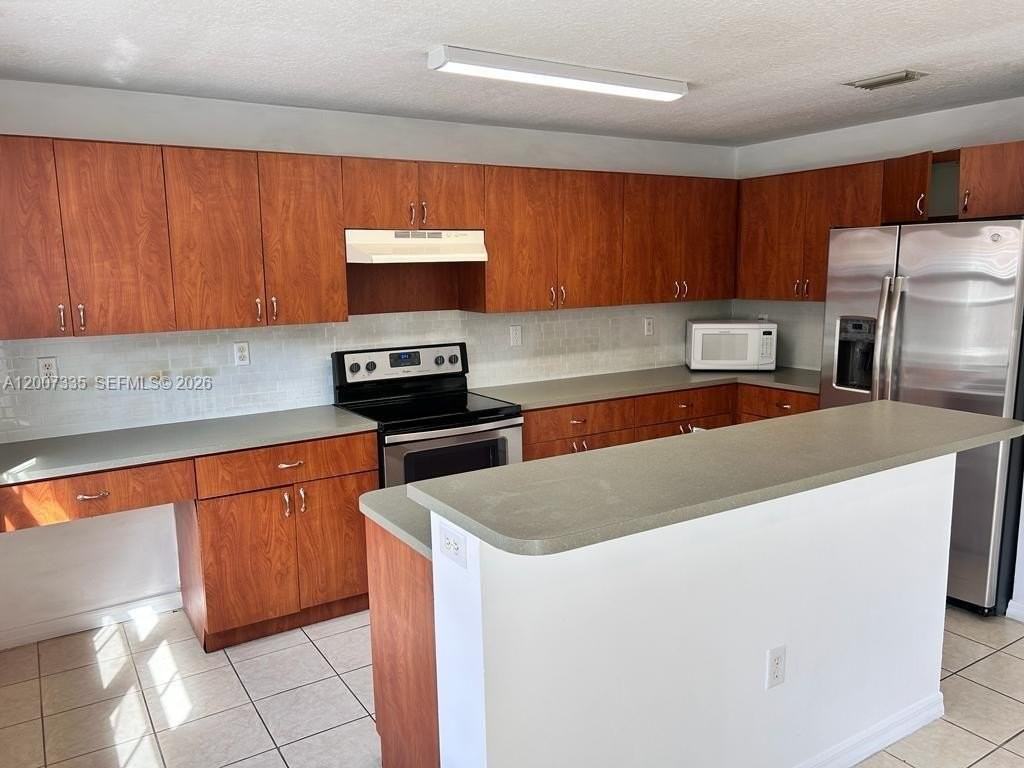 15226 Sw 30th Ter - Photo 2 of 9