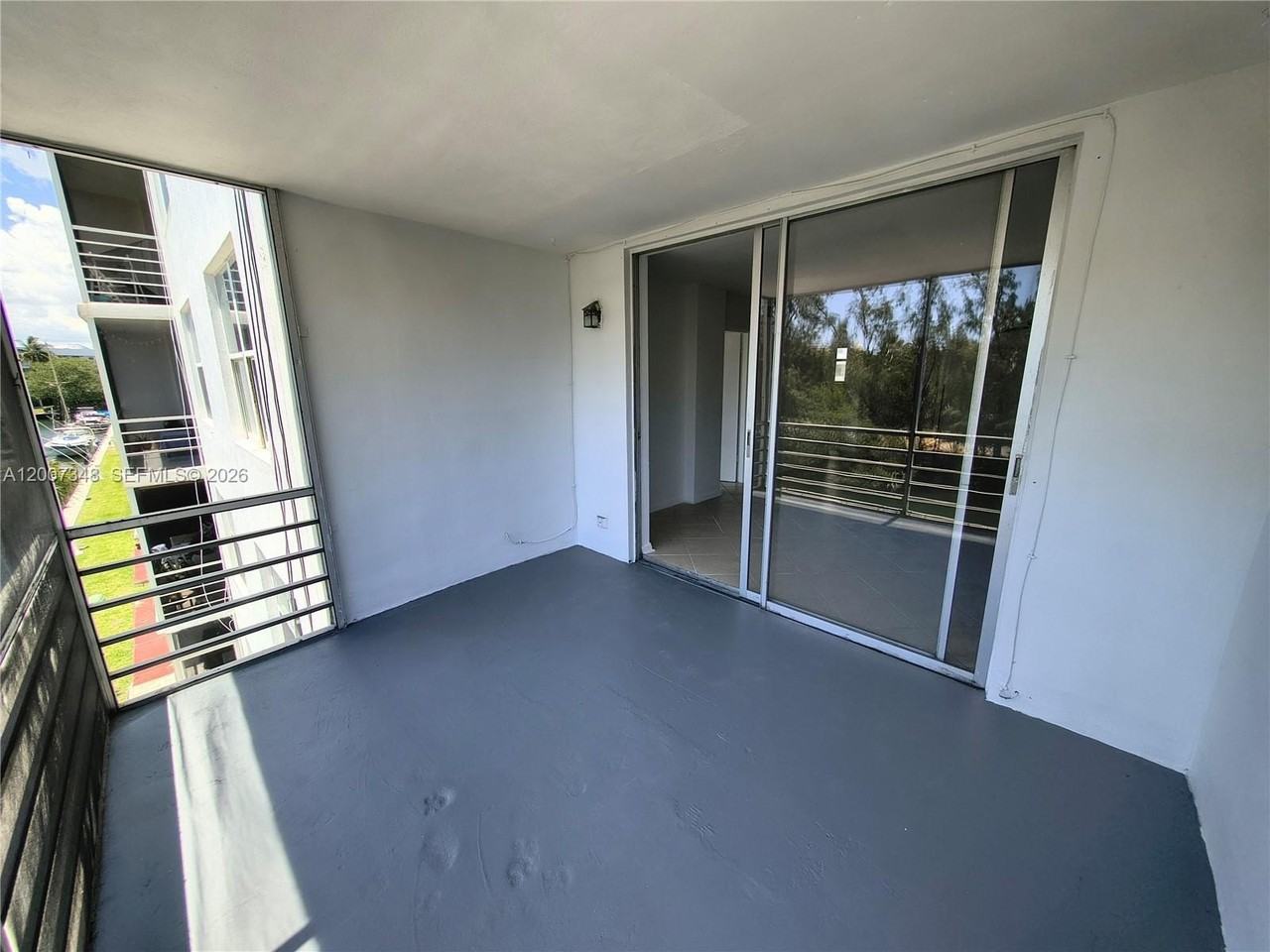3660 Ne 166th St #302 - Photo 6 of 23