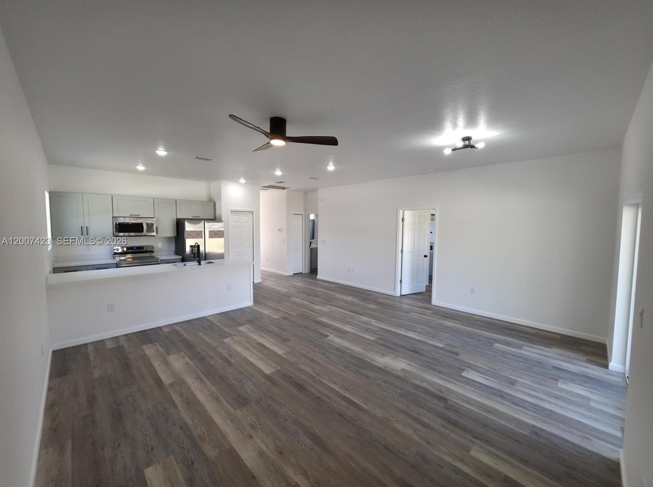 14659 Sw 22nd Pl - Photo 3 of 19