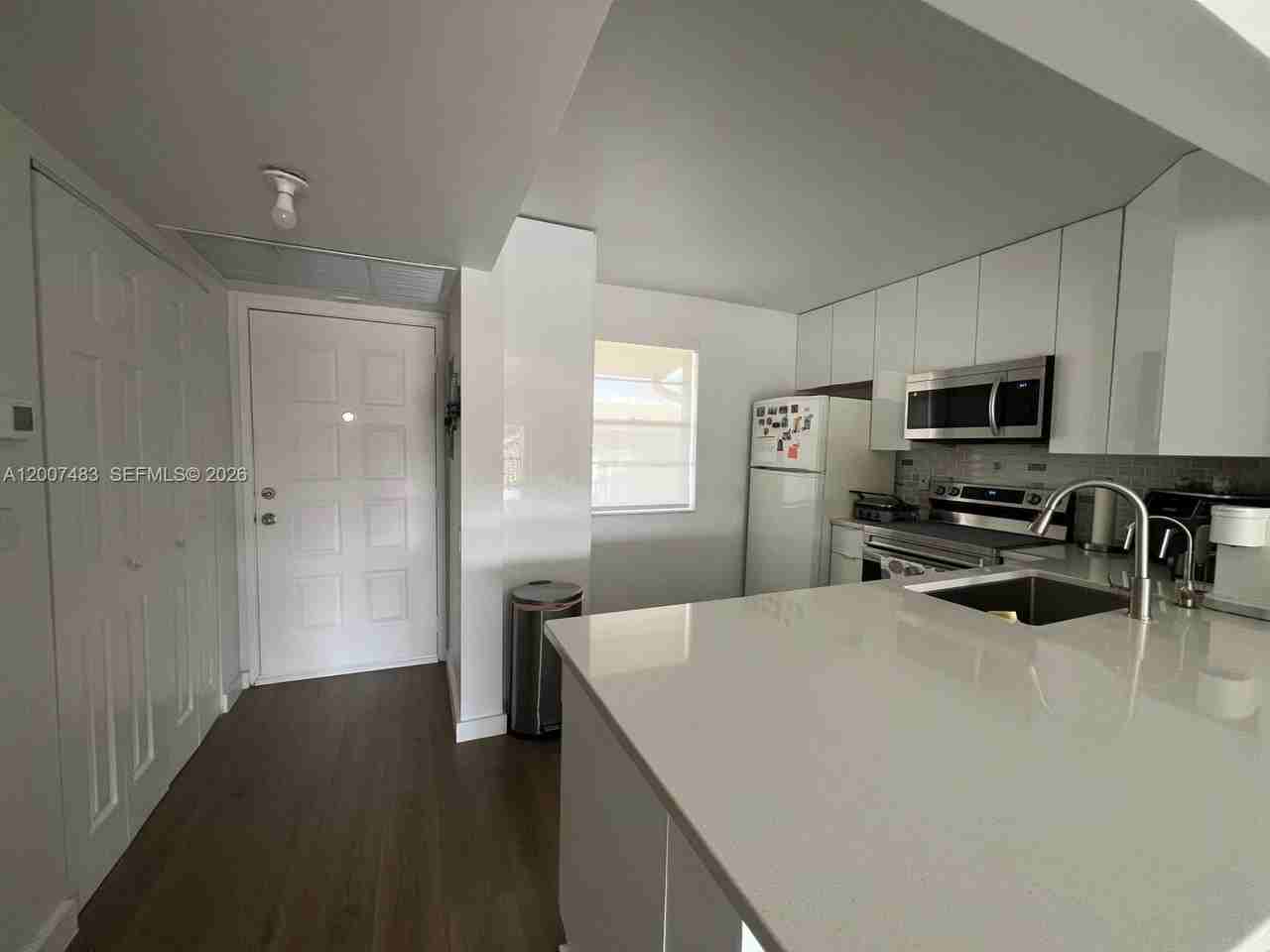 2369 Nw 89th Dr #511 - Photo 7 of 12