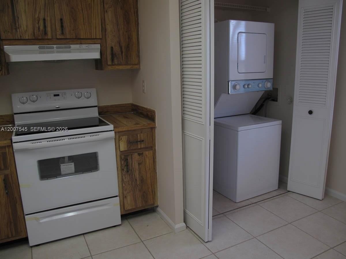 357 N Rock Island Rd #207 - Photo 4 of 4