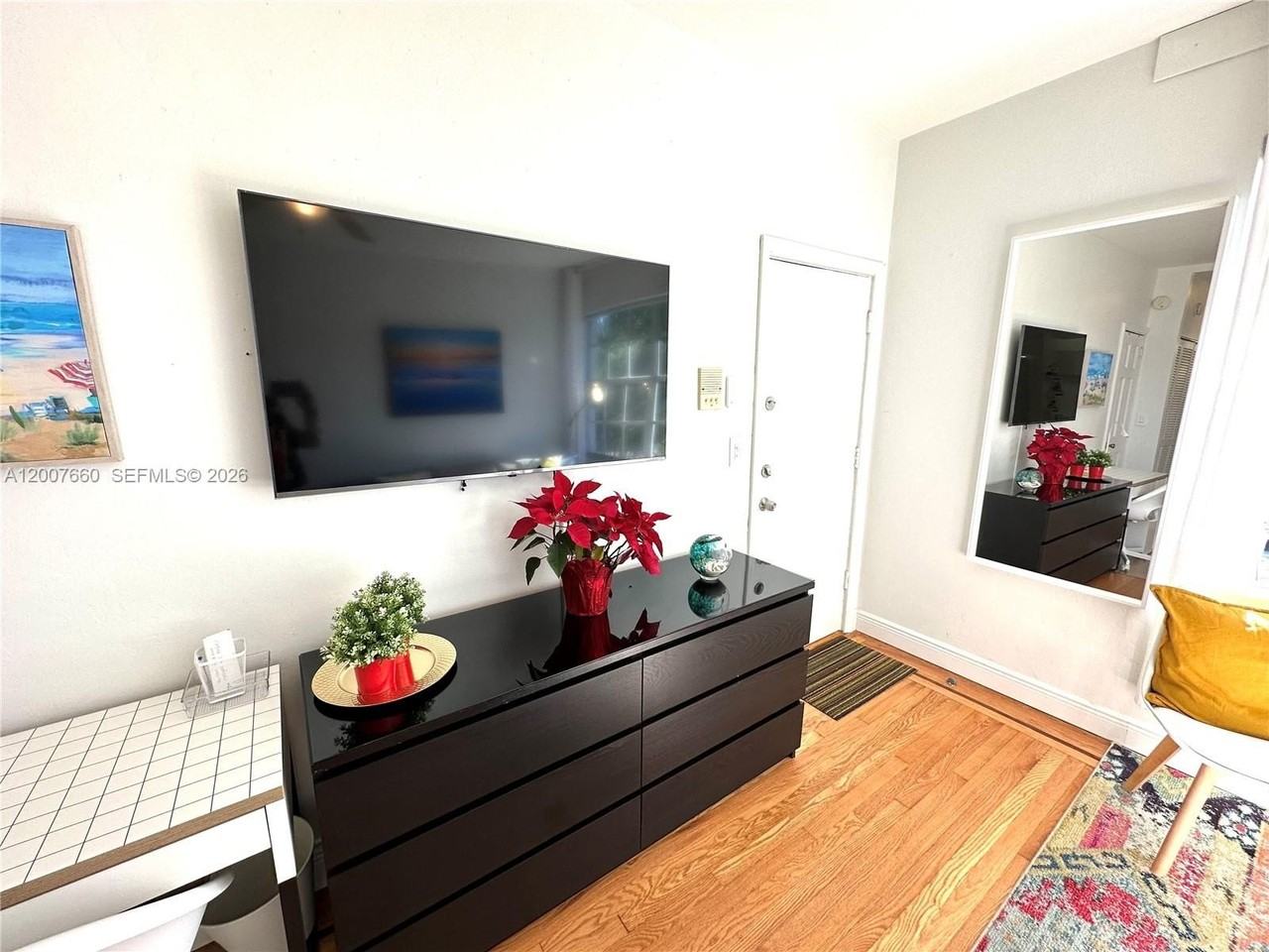 1007 Meridian Ave #12 - Photo 4 of 30