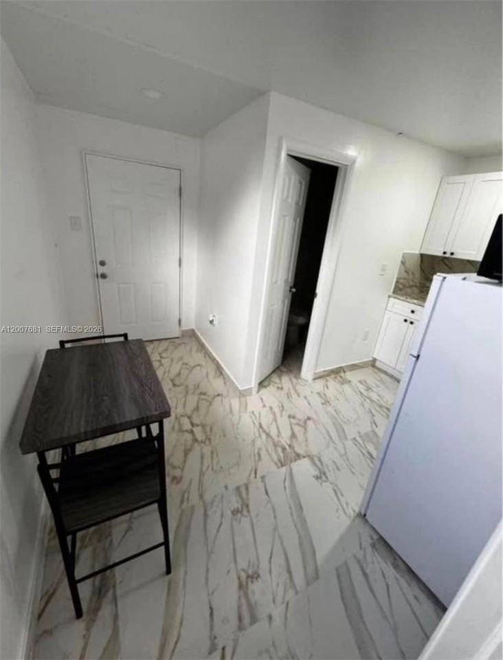 4721 Peters Rd #A - Photo 5 of 5