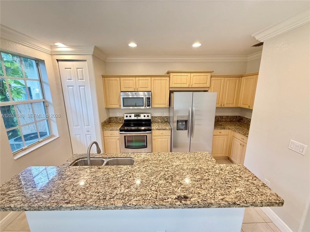2674 Sw 84th Ter #102 - Photo 2 of 50