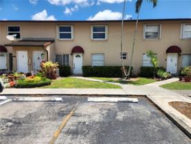 15250 Sw 80th St #4 - Photo 1 of 1