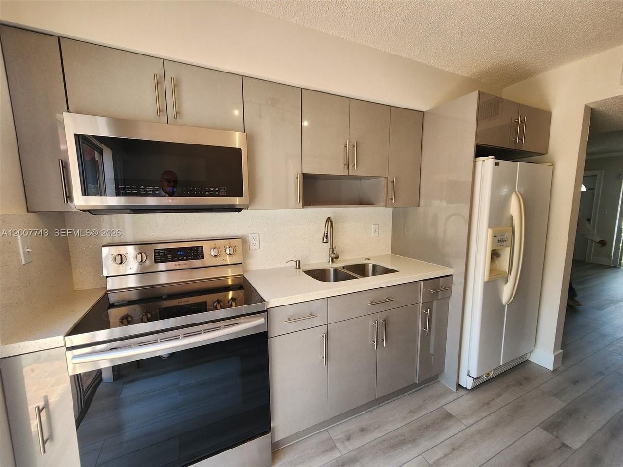 15250 Sw 80th St #4 - Photo 2 of 18