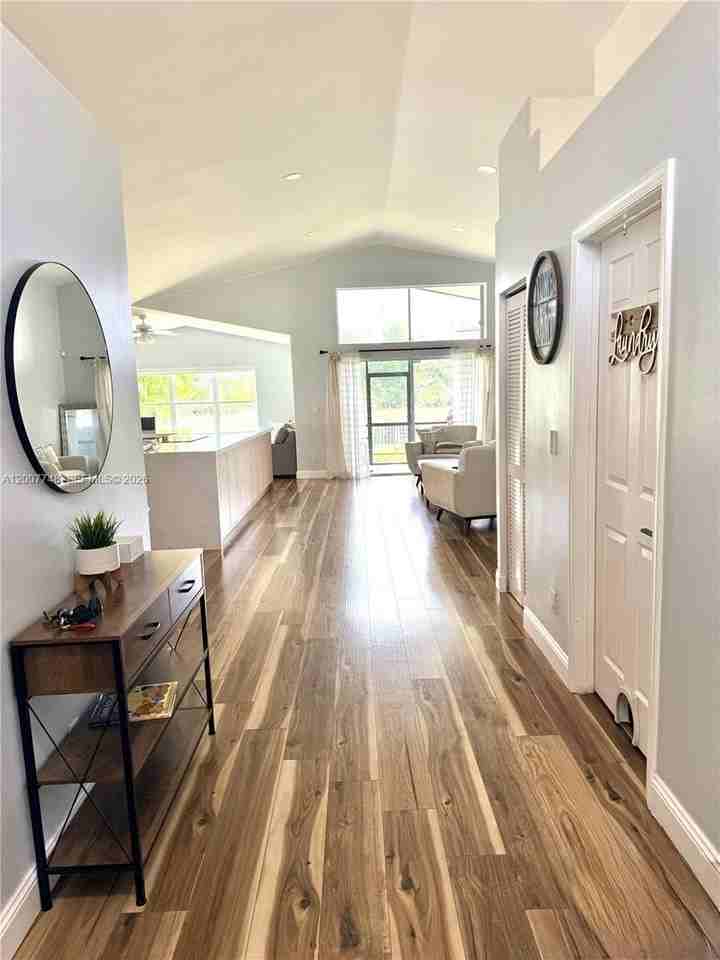 3221 Sw 173rd Ter #0 - Photo 3 of 40