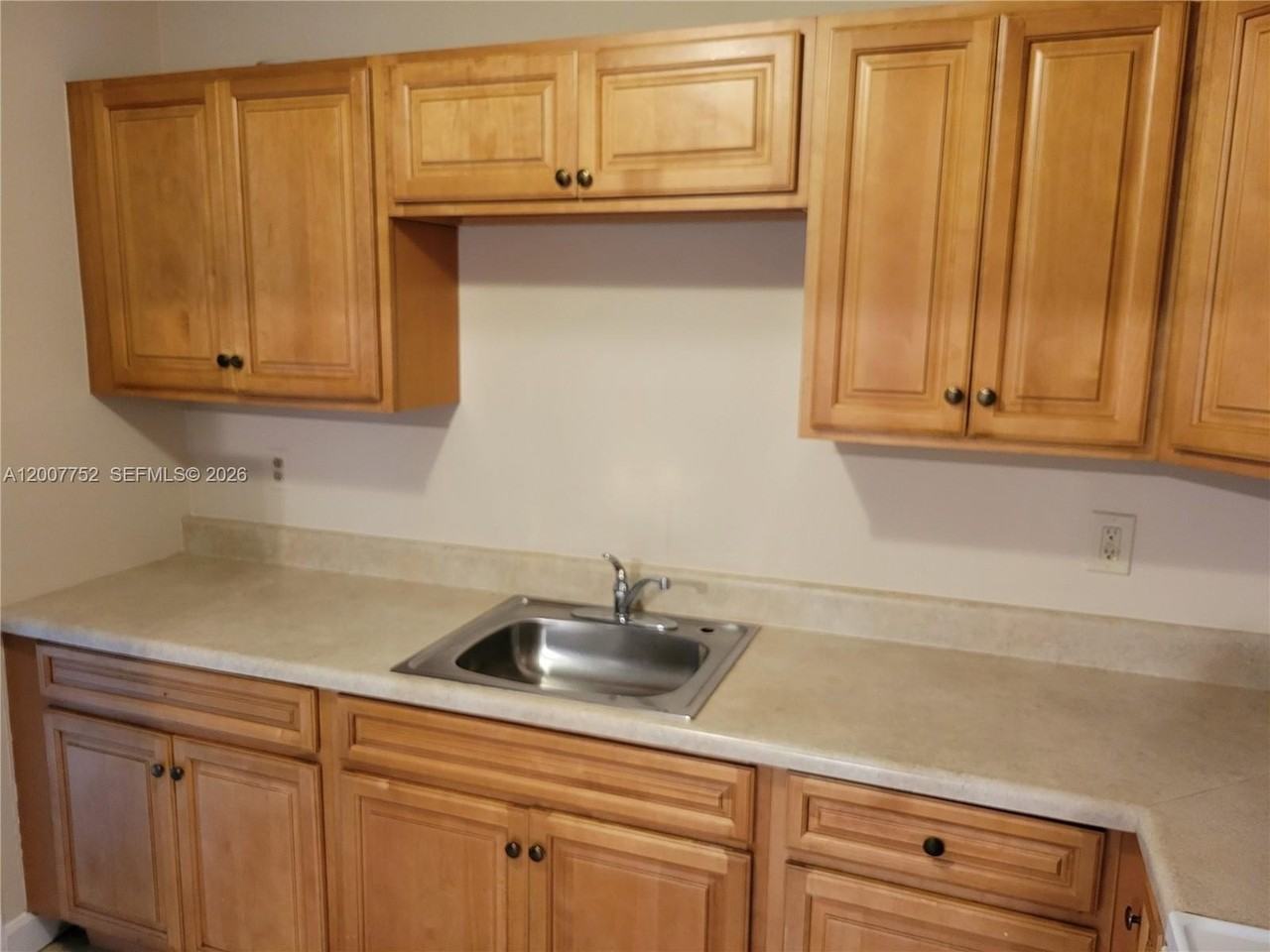 6856 Nw 12th St #0 - Photo 7 of 16