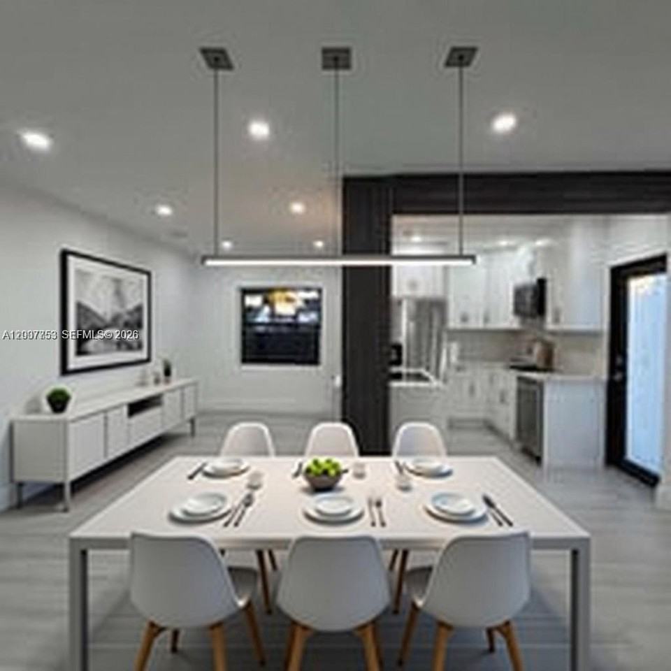 854 Nw 76th St - Photo 4 of 21