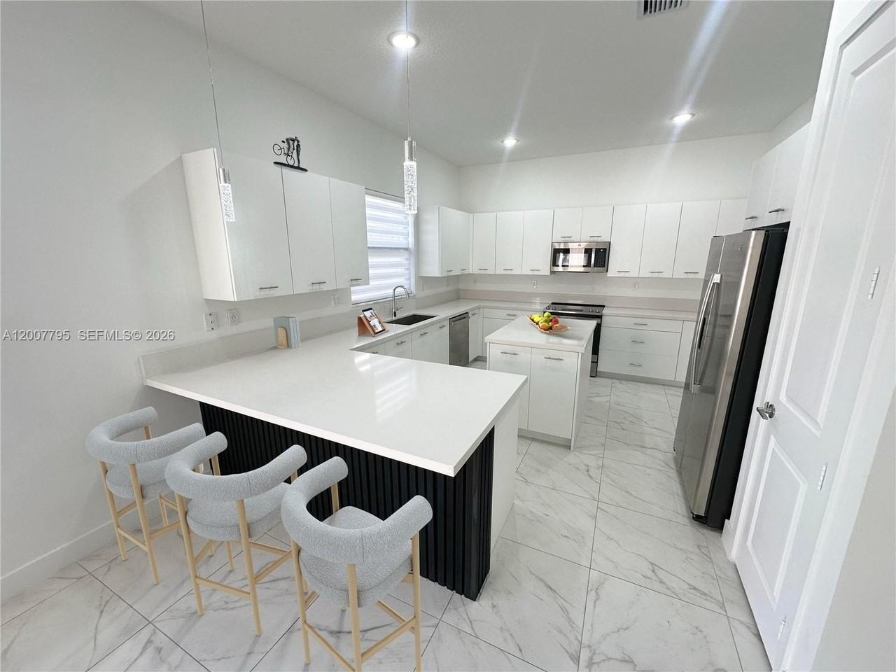 17430 Sw 46th St - Photo 5 of 25