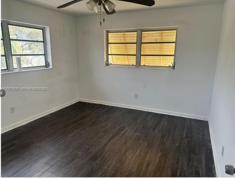 1931 Ne 168th St #3 - Photo 6 of 11