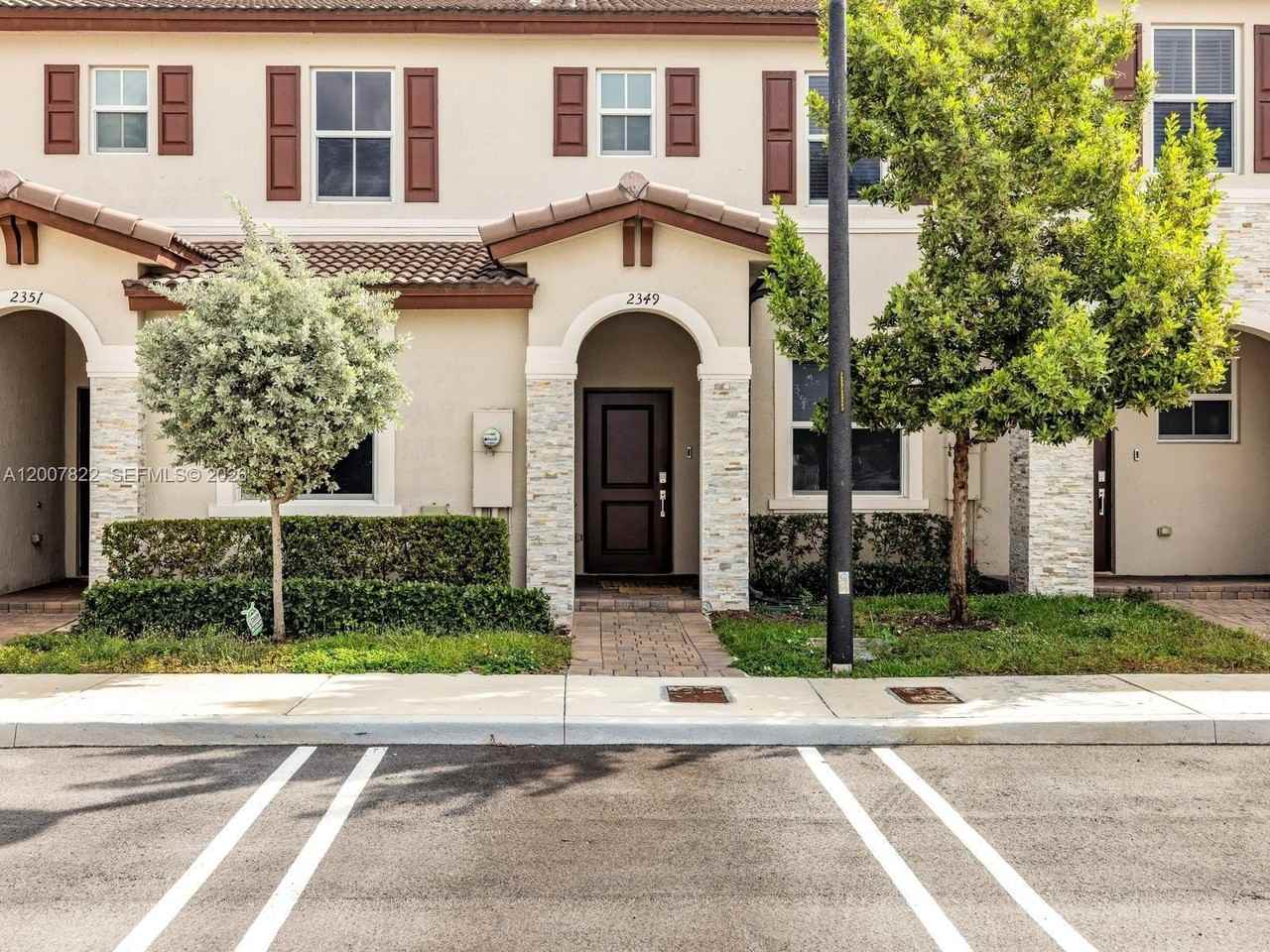 2349 Nw 122nd Ter - Photo 2 of 30