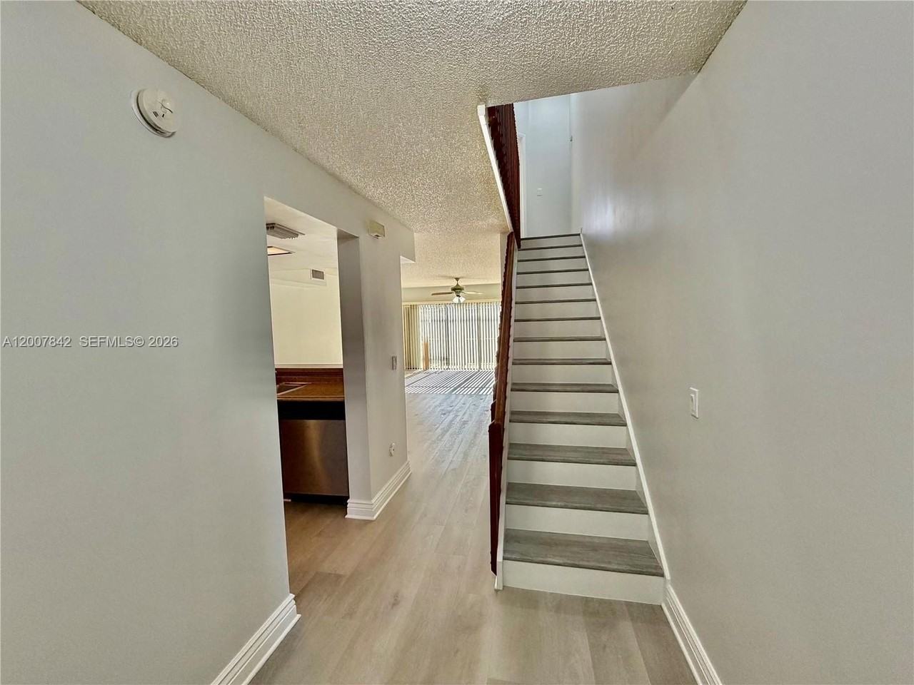 4403 Sw 70th Ter #4403 - Photo 3 of 23