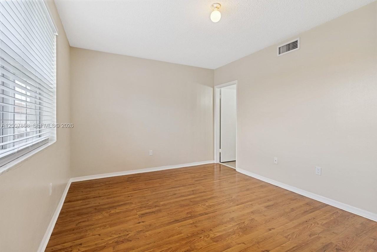 9187 Fontainebleau Blvd #405-5 - Photo 5 of 13