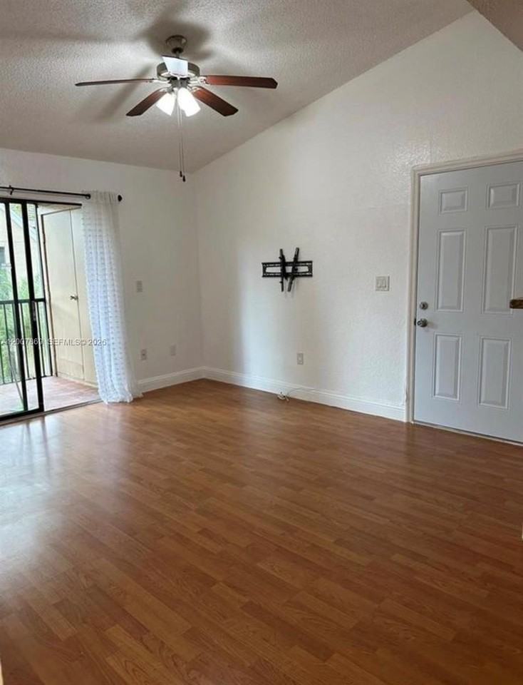 15570 Sw 105th Ln #1718 - Photo 7 of 17