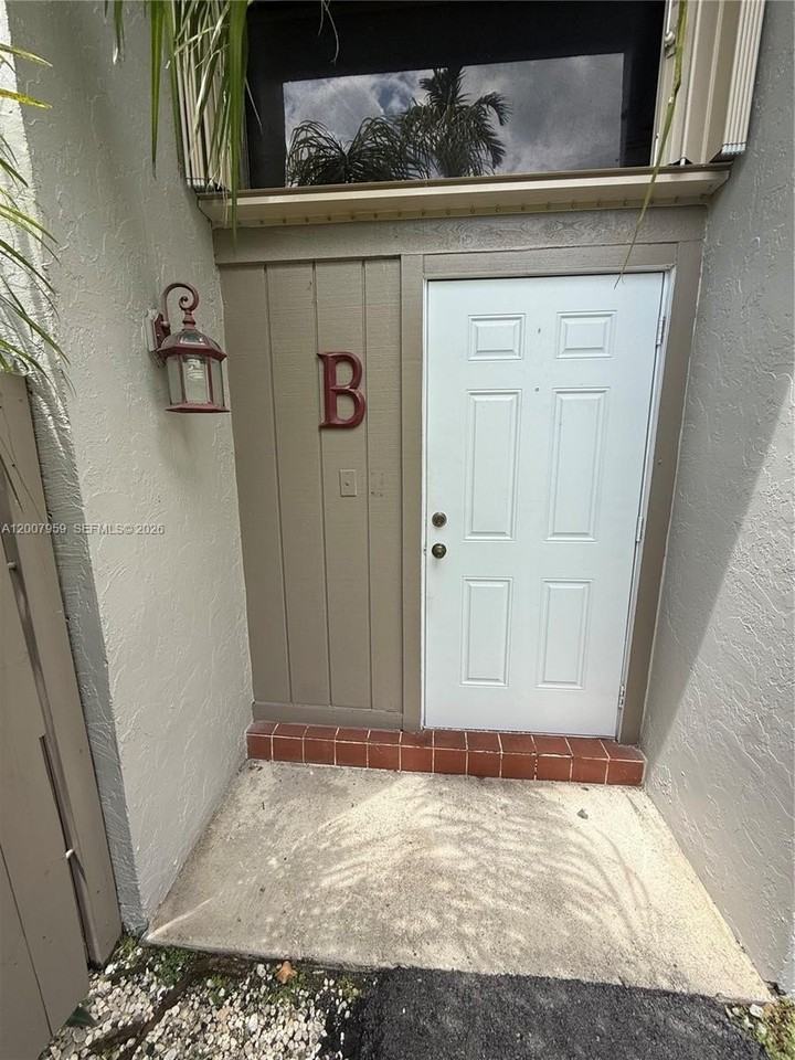 10661 Sw 113th Pl #94B - Photo 2 of 50