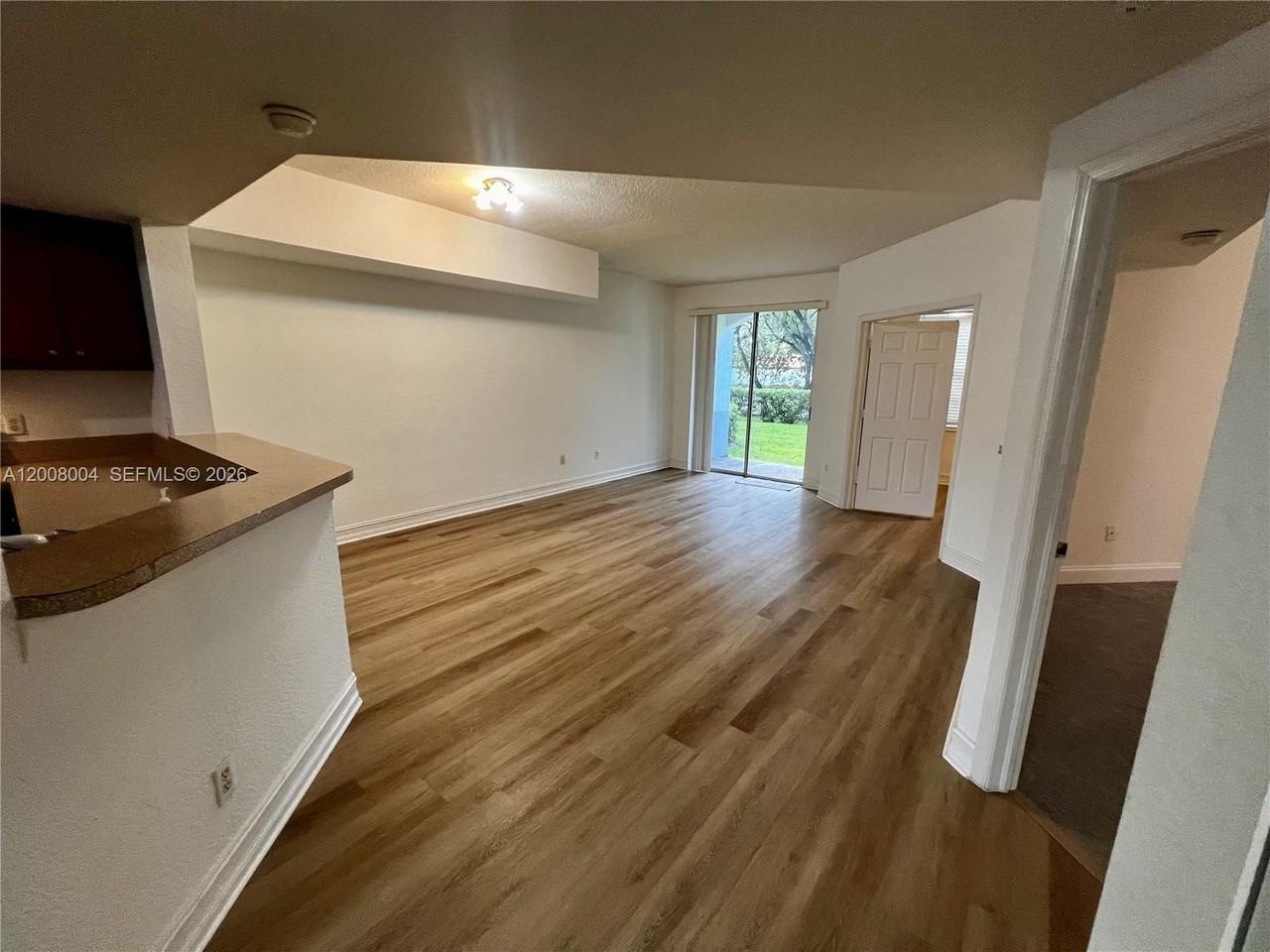 771 Sw 148th Ave #1305 - Photo 5 of 23