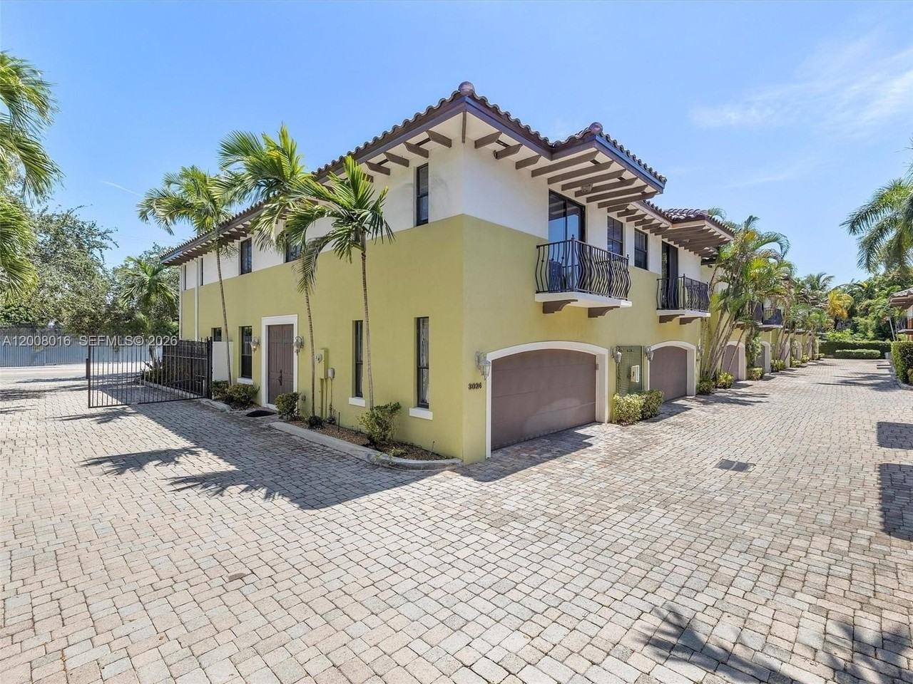 3054 Mcdonald St #8 - Photo 2 of 12