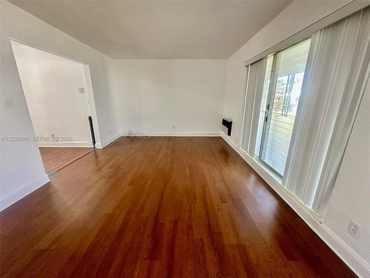 1520 Garfield St #2 - Photo 3 of 24