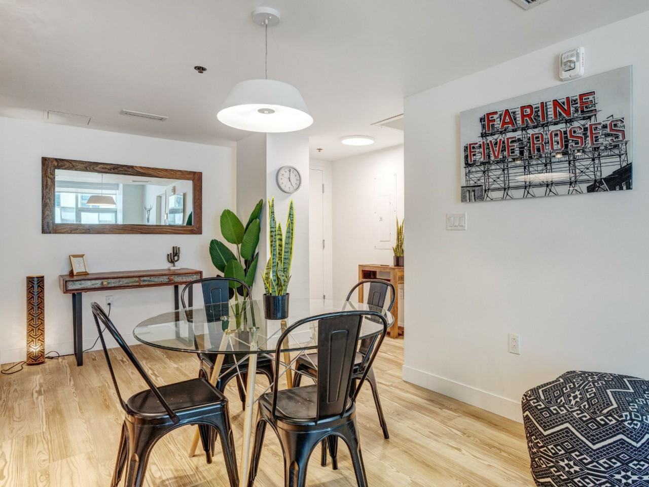 1020 Rue De Bleury #1234589P - Photo 6 of 15