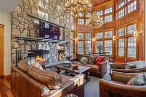 featured image of 20 Yellow Birch Cir