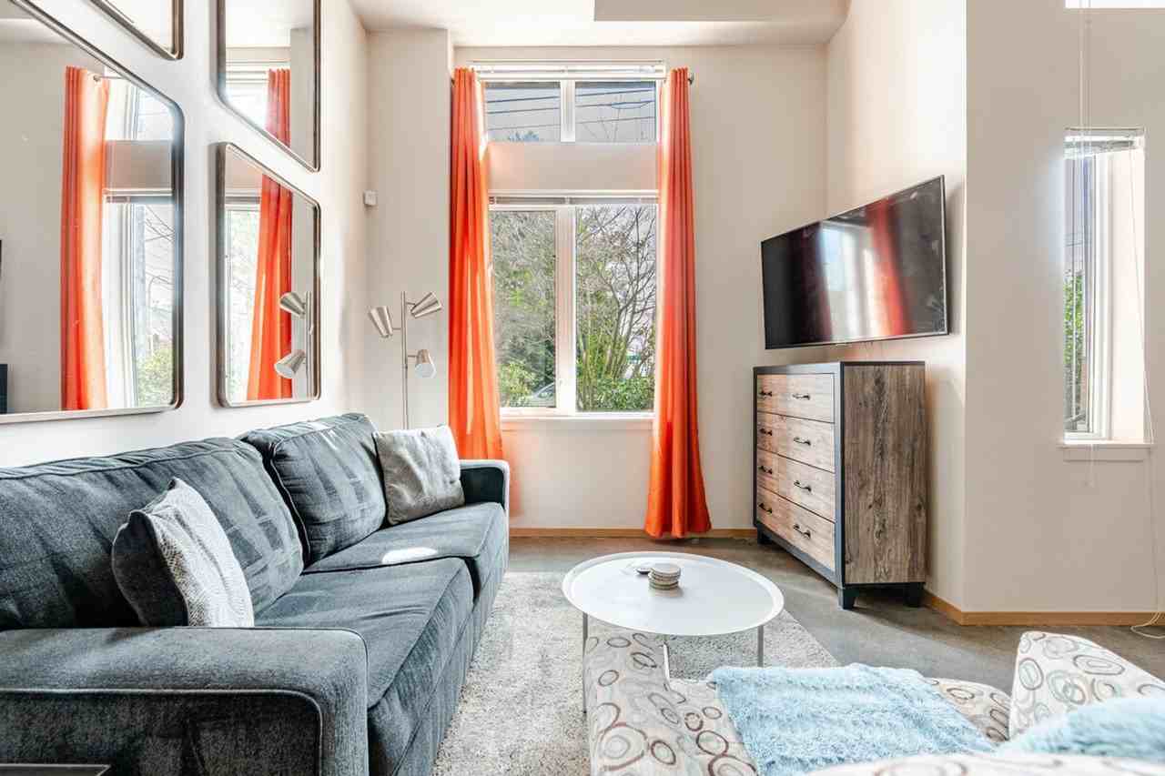 2602 16th Ave S #1284567P - Photo 2 of 50
