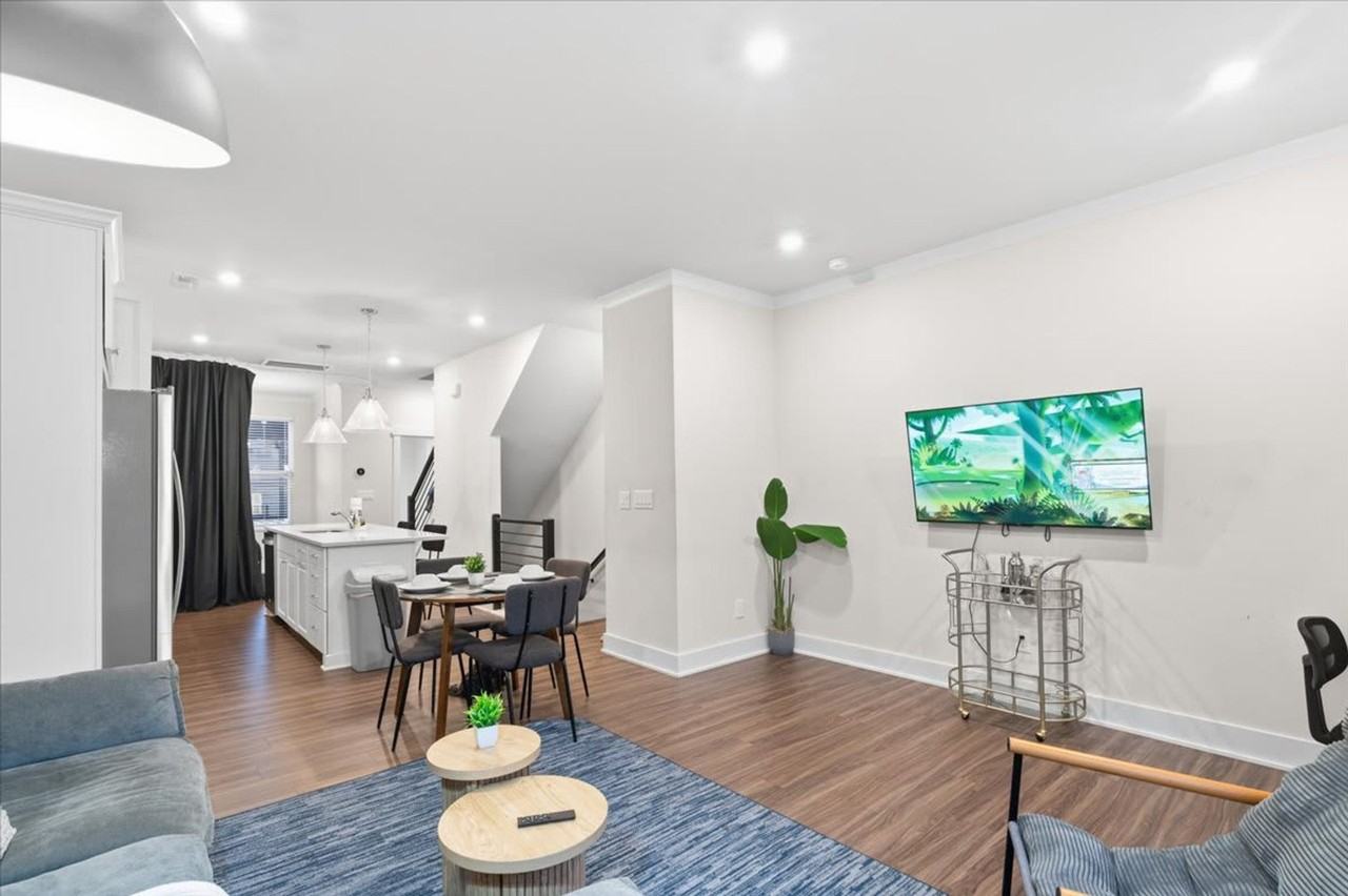 820 Hamilton St #1284688P - Photo 5 of 49