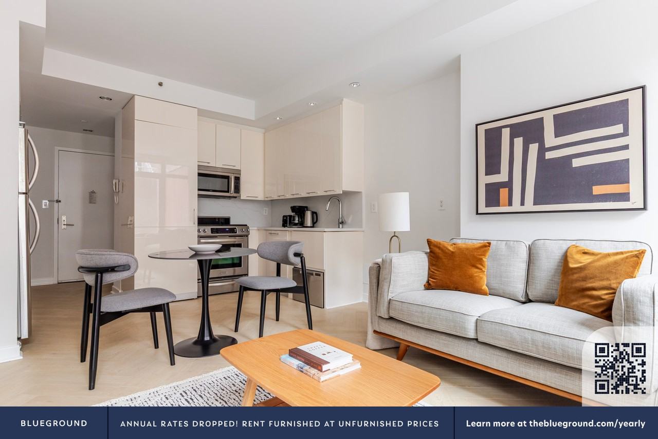 49 E 34th St #2095 - Photo 4 of 35