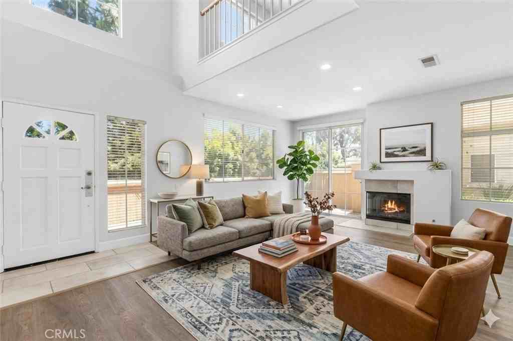 10 Bravo Ln - Photo 4 of 35