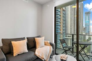 121 Northeast 5th Street - Photo 1 of 1
