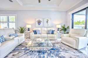 featured image of 656 108th Ave N