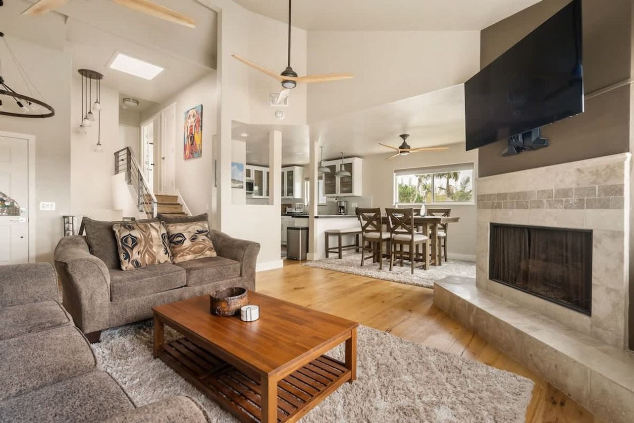 301 Crocus Ct #1513730P - Photo 2 of 37