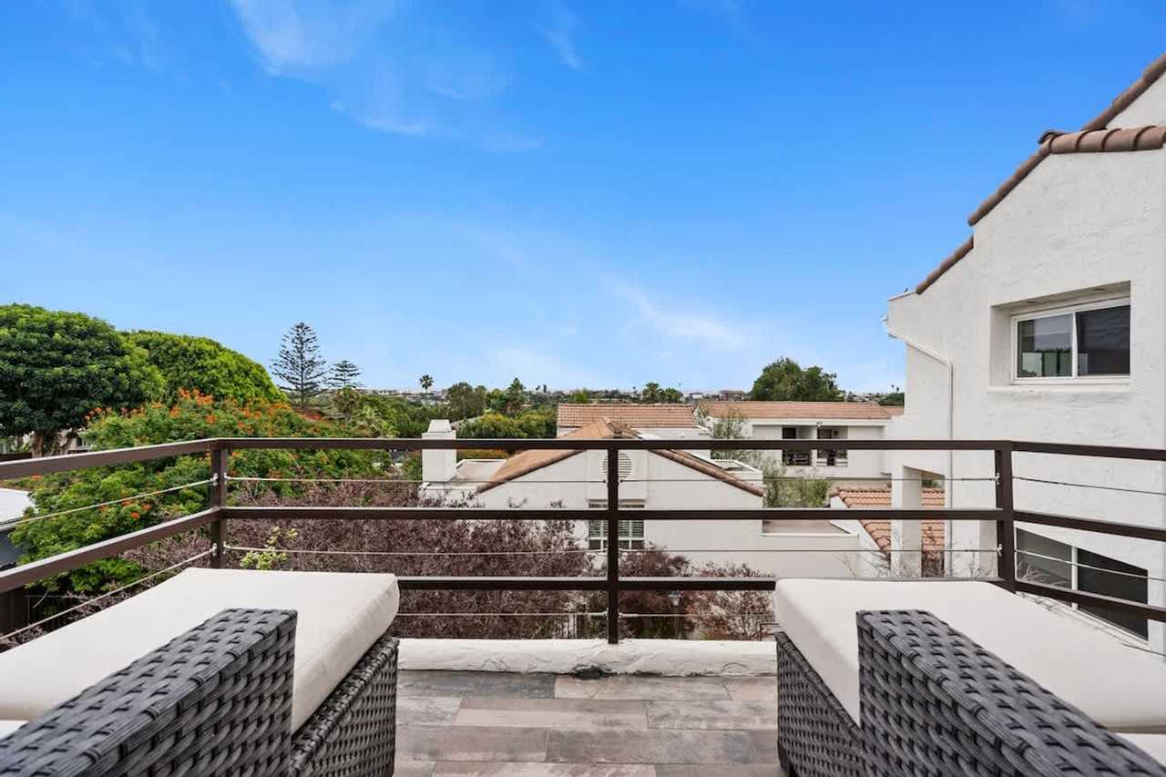 301 Crocus Ct #1513730P - Photo 5 of 37