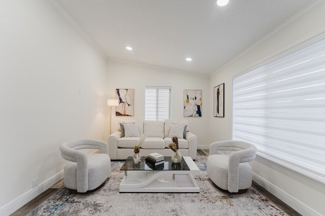 229 Sw 1st Ave #1521927P - Photo 4 of 50