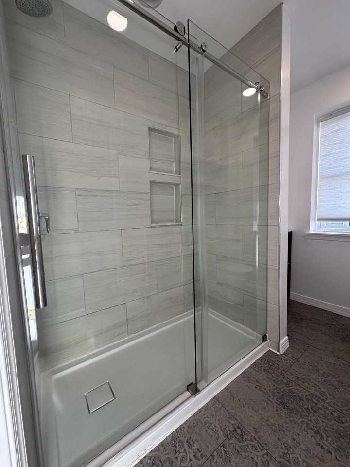 1022 Carpenter St #1 - Photo 6 of 12