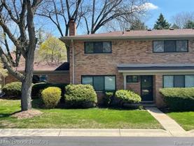 116 E Hickory Grove Rd - Photo 1 of 1