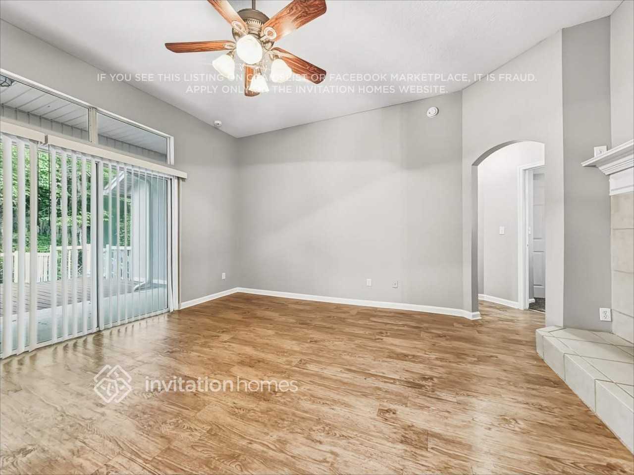 14091 Summer Breeze Dr E - Photo 6 of 19