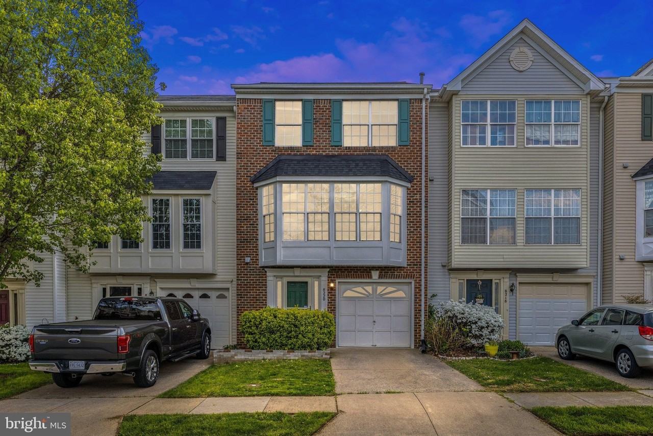 8220 Ramseur Pl - Photo 4 of 50