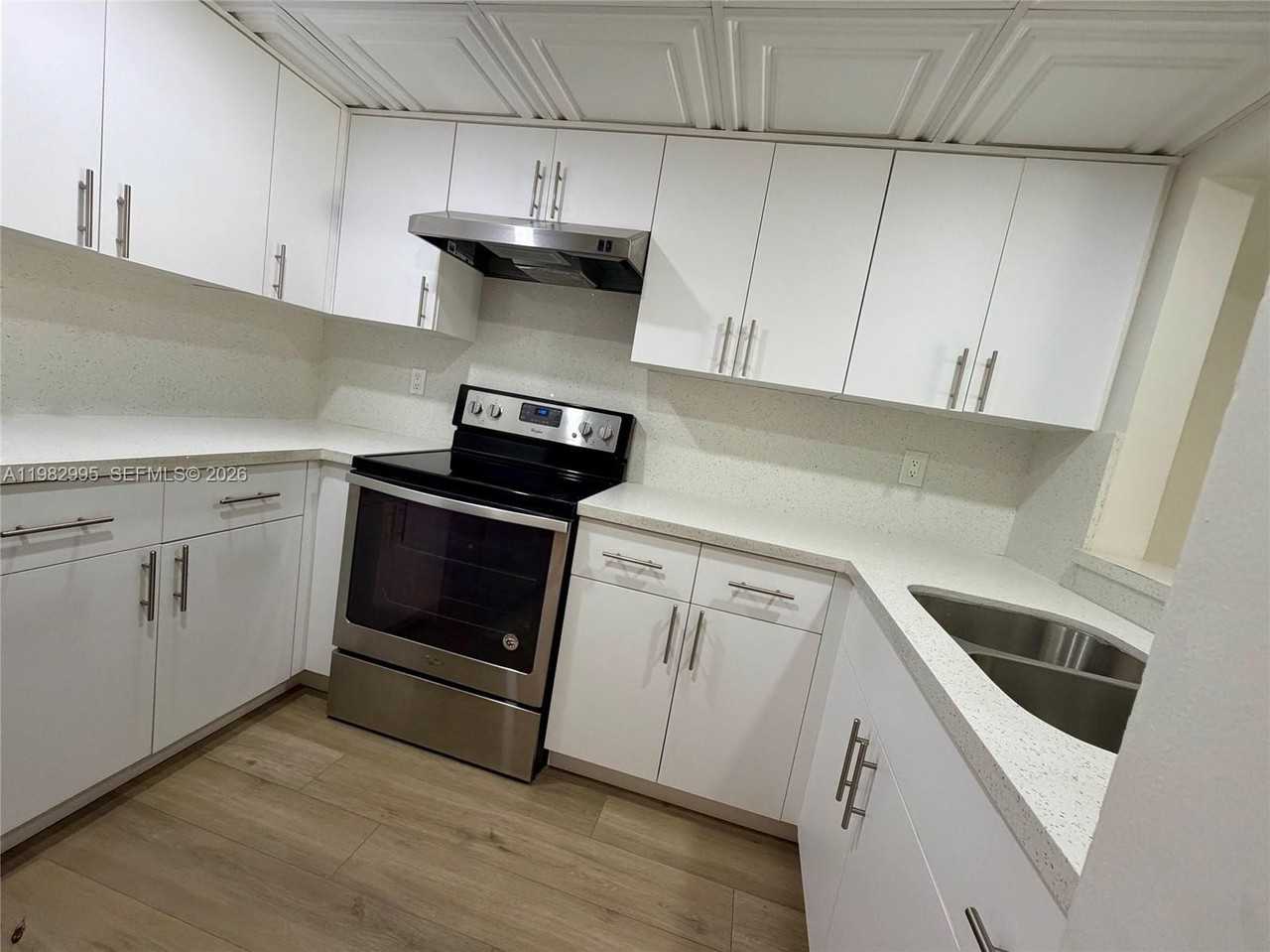 1900 Sw 121st Ct #254 - Photo 3 of 17