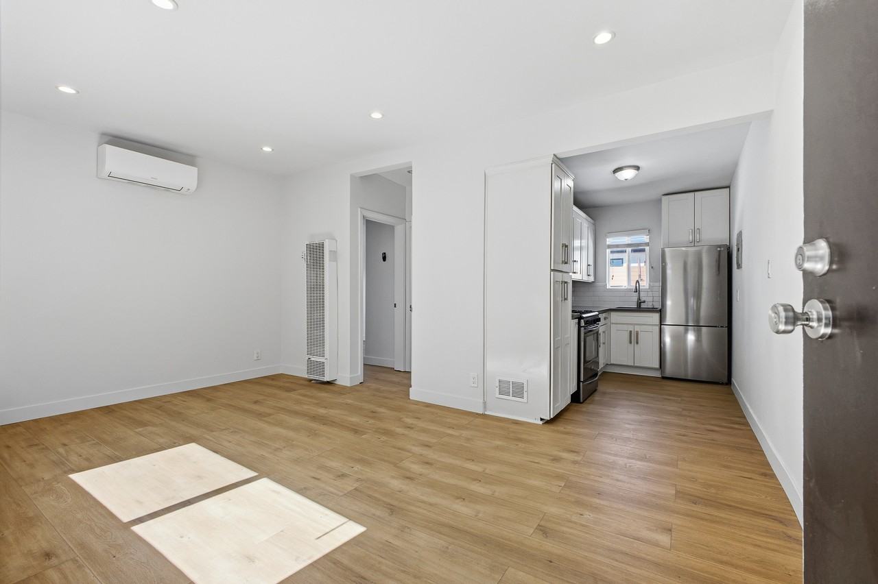 3408 Bellevue Avenue #5 - Photo 4 of 13