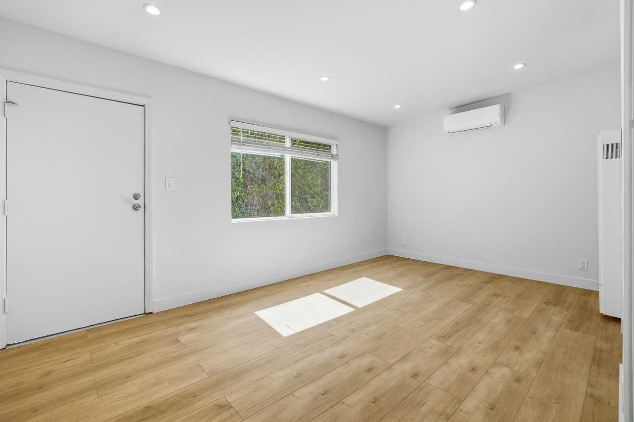 3408 Bellevue Avenue #5 - Photo 5 of 13