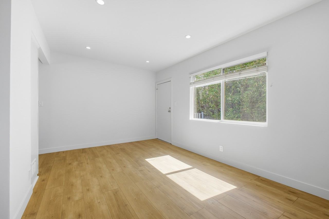 3408 Bellevue Avenue #5 - Photo 6 of 13