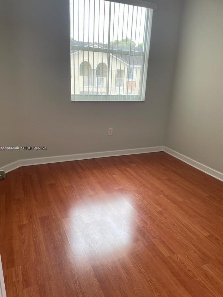 1663 Se 29th St #206 - Photo 7 of 19